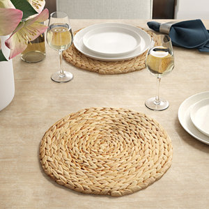 Lot de 4 chargeurs tissés en jacinthe pour table à manger, décoration de table et accessoires de cuisine - Product Image 2