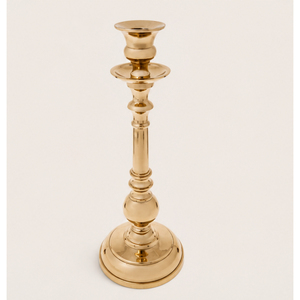 Ensemble de chandeliers vintage en laiton doré pour bougies coniques, idéal pour les tables de mariage, la décoration festive des repas et la décoration intérieure antique. - Product Image 3