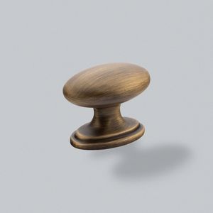Premium metal wire cake stand designed for stylish bakery presentation with dependable craftsmanship and decorative appeal - Product Image 3