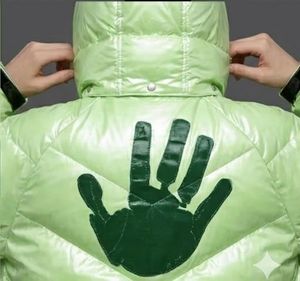 Veste doudoune matelassée coupe courte vintage en tissu épais, coupe-vent, à capuche, à changement de couleur, avec impression d'encre thermochromique personnalisée, style streetwear, pour l'hiver - Product Image 5