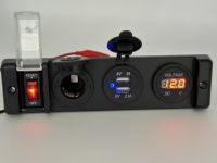Panel de Interruptores con Reinicio Automático, Doble Puerto USB y Tomas de Corriente Auxiliares de 12V para Autos, Camiones, Barcos y Autocaravanas