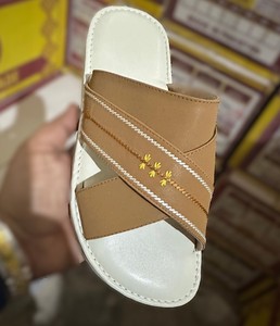 New Arabic Slippers Made of <b>Synthetic</b> <b>Leather</b> Durable Non-Slip PU Soft Sole Stylish and Long Lasting Daily Wear Chappal for Sale - Product Image 3