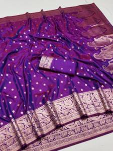 Sari Tradicional Indio de Seda Banarasi con Trabajo de Tejido Zari para Bodas y Eventos Festivos, Atuendo para Mujer - Product Image 2