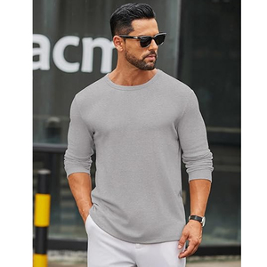 T-shirts décontractés à manches longues pour hommes européens et américains, col rond, motif gaufré, couleur unie, design épuré, printemps automne, pour la gym et le club - Product Image 3