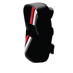 Protège-tibias respirants et à séchage rapide, de haute qualité, personnalisés pour le kickboxing thaïlandais, en vente - Product Image 4