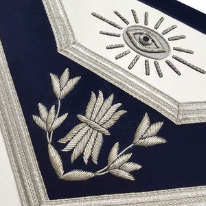 Tabliers maçonniques haut de gamme, design personnalisé avec coutures soignées, pour la tenue traditionnelle et une utilisation formelle, tabliers maçonniques durables - Product Image 4