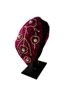 Serre-tête en velours brodé léger et durable pour femmes et filles, accessoire de cheveux rembourré perlé de créateur pour festivals floraux - Product Image 1