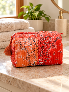 Sac cosmétique vintage en coton imperméable écoresponsable Veer Handicrafts avec pompon, imprimé animal, pochette zippée, poignée souple, style Rajasthan - Product Image 2