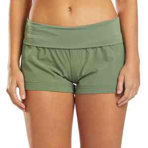 Shorts de plage pour femmes, style tendance, logo personnalisé imprimé, texture douce et respirante, intérieur en maille, respectueux de la peau - Product Image 1