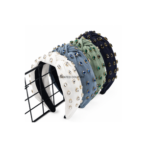 Serre-tête artisanal personnalisé en strass et perles, accessoire de mode de luxe pour cheveux, serre-tête perlé sur mesure pour fêtes et mariages spéciaux - Product Image 1