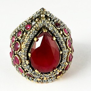 แหวนเงินแท้ประดับพลอยออนิกซ์สีแดงและเพชร CZ ทรงกรอบแบบคลาสสิกจาก Shri Ashapura Jewels ได้รับการรับรองจากผู้ตรวจสอบอิสระ - Product Image 2