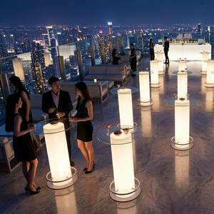Ensemble de tables hautes à <span class=keywords><strong>LED</strong></span> pour cocktails, mobilier lumineux pour événements, location pour fêtes, discothèques, hôtels et événements en plein air - Product Image 2