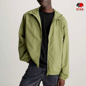 แจ็คเก็ตซอฟต์เชลล์แบบสั่งทำพิเศษสำหรับผู้ชาย ยี่ห้อ Ryan Pro Gear พร้อมซิปปิดและโลโก้สั่งทำได้ รับผลิตแบบ ODM OEM - Product Image 1