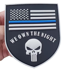 Patchs en caoutchouc 3D avec logo, patchs en relief pour vêtements, étiquettes en caoutchouc PVC - Product Image 2