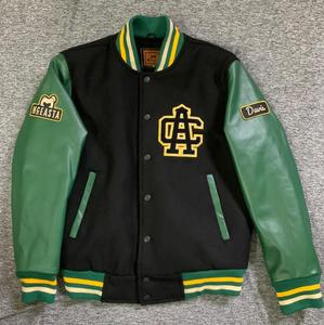 บริการ OEM เสื้อแจ็คเก็ตหนังสีดำเขียวสำหรับผู้ใหญ่ แขนหนัง สไตล์วินเทจฮิปฮอปแบบวาร์ซิตี้  ติดกระดุมหน้าแบบเชบุคโต - Product Image 1