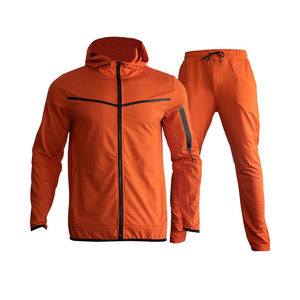 Vêtements de sport pour la gym, vêtements de sport techniques en molleton respirant, légers, décontractés pour l'été, ensembles de survêtements à capuche unisexes en deux pièces pour le jogging - Product Image 1