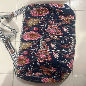 Large Cotton Durable Portable Overnight <b>Bag</b> for Women Floral <b>Quilted</b> Duffle <b>Bags</b> Zipper Handmade Block Printed Weekender Travel - Product Image 2