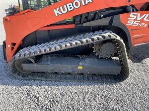 Chargeuse sur chenilles SVL95-2S, équipement de construction haute performance - Product Image 3