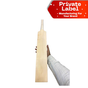 Batte de cricket Scoop Design Tape Ball légère pour frappe puissante, avec manche en canne intégrale en saule du Cachemire, pour jeu au ballon collé. - Product Image 1