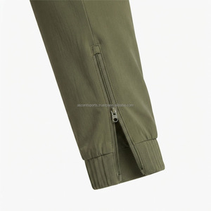 Ensemble de survêtement coupe-vent pour homme, vêtements de sport personnalisés OEM en nylon, veste légère à fermeture éclair, pantalon de jogging, entraînement, course à pied, décontracté - Product Image 5