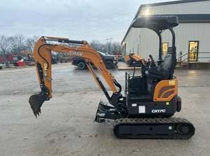 Mini Excavadora Hidráulica de 1 Tonelada con Motor y Bomba - Alta Eficiencia para Uso en Construcción y Agricultura - Product Image 6