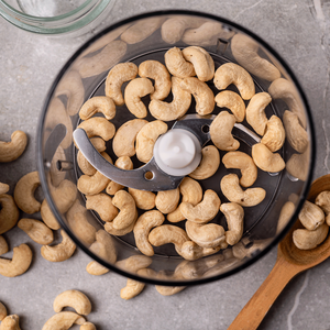 Hot Selling Factory Price Organic Natural W320 Cashew <b>Kernels</b> Bulk Raw <b>Nuts</b> 24 Months Shelf Life Healthy Snack Supplier Export - Product Image 5