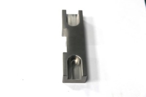 Fabrication de pièces métalliques OEM par usinage CNC – Marché américain et européen - Product Image 2