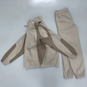 Conjunto de Chaqueta Cortavientos Personalizada OEM para Hombre, Chándal de Nylon con Parches, Reflectante, con Cierre, para Deportes y Jogging - Product Image 1
