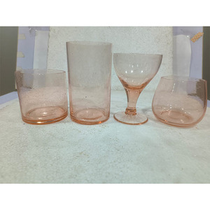Verre à boire en verre recyclé fait main avec finition bulle - Product Image 4