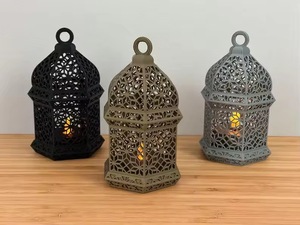 Farol de Metal Hecho a Mano, Portavelas de Estilo Marroquí para Decoración del Hogar - Product Image 4