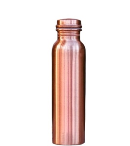 Bouteille d'eau en cuivre massif de vente chaude personnalisée faite à la main en métal de qualité supérieure à boire directement avec des bouteilles en cuivre de conception différente - Product Image 4