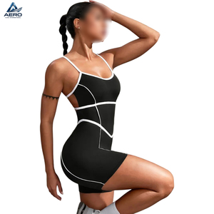 Body Deportivo Negro de Alta Elasticidad para Mujer, Sin Mangas, con Tirantes Cruzados y Detalles Blancos, Cómodo y con Soporte para Yoga - Product Image 1