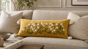 Cojín Lumbar Bordado a Mano con Diseño Botánico de Flores Silvestres, Estilo Boho, en Algodón Ecológico Color Mostaza, Blanco - Product Image 5