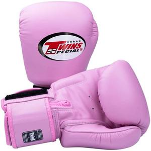 Guantes de boxeo y espinilleras rosas Twins, conjunto de cuero vacuno auténtico para entrenamiento de artes marciales, con cierre de velcro, ligeros. - Product Image 4