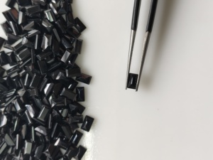 Espinela Negra Natural, Corte Baguette de 5x3MM, Gema Suelta de la Mejor Calidad para Joyería - Product Image 1