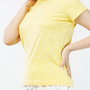 T-shirts pour femmes à manches courtes en tissu de qualité supérieure, disponibles pour les commandes de marques privées. - Product Image 6