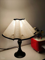 Lampe de Chevet Métallique Écologique Moderne et Classique pour Bureau et Chambre, Design Pétale Nordique Haut de Gamme, Créative et Romantique pour Salle de Lecture