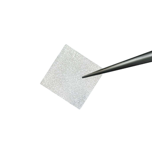 Placa de diamante cuadrada policristalina Aga9 de 5 mm x 5 mm sin pulir, grosor de 0,3 mm - Product Image 1