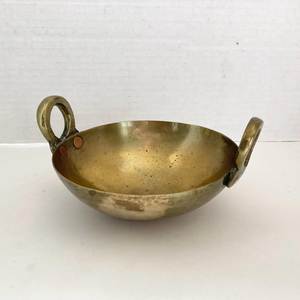Pure Brass Kadahi With Dual Handles Vintage Round Cookware <b>Pot</b> For Stovetop <b>Cooking</b> Durable Design Kadahi - Product Image 2