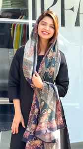 Salwar Kameez en Soie Indienne Roman, Tendance et Best-Seller, avec Broderies Exclusives, pour Femmes, Tenue de Soirée Ethnique Chic - Product Image 2