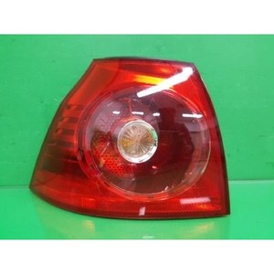 Feu arrière gauche d'occasion pour Golf 1K6945095AA - Product Image 1