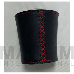 Gobelets à dés en cuir faits à la main personnalisés pour les jeux de casino, logo personnalisé - Product Image 4