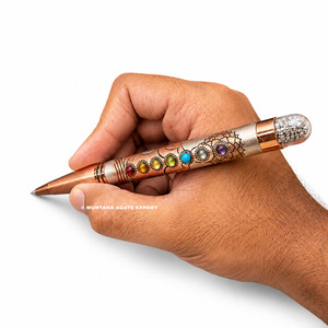 Bolígrafo Metálico Promocional Muntaha Agate Exports con Diseño de Buda y 7 Chakras, Tinta Azul, Incrustaciones de Gemas, Tapa de Pirita, Hecho a Mano, Diseño Simple - Product Image 2