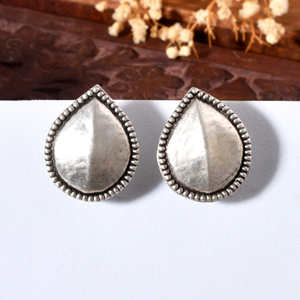 Pendientes Meera Jaipur con Tachuelas de Plata - Product Image 3