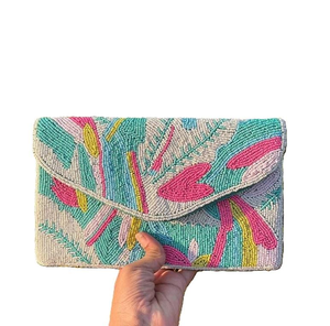 กระเป๋าคลัทช์ทำมือลายดอกไม้สไตล์อินเดีย - Product Image 1