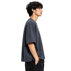 เสื้อยืดทรงบ็อกซี่ผู้ชาย ผ้าฝ้ายพรีเมียม ทรงหลวม แขนสั้น ขายส่ง เสื้อผ้าสตรีทแวร์ รับผลิตแบบ OEM ODM โรงงานผลิตเสื้อผ้าแบรนด์ส่วนตัว - Product Image 2