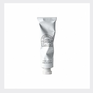 Crème pour les mains Reopyum Blanc Le Noir, produit de soin pour adoucir les mains dures et les rendre douces. - Product Image 2