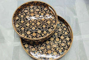 Bandeja Decorativa Moderna de Madera y Resina con Acabado Esmaltado y Diseño Impreso, Artesanía en Madera para Decoración de Restaurantes, Hoteles y Comedores - Product Image 5