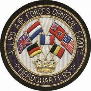 Badges en tissu brodé de qualité supérieure avec fil de bouillon, design personnalisé, vente en gros à prix abordable et service OEM - Product Image 3