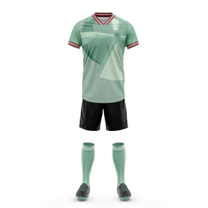 Proveedor OEM de Uniformes de Fútbol Personalizados, Conjunto de Camiseta y Pantalones Cortos de Alto Rendimiento, Ideal para Equipos, Clubes y Marcas Deportivas - Product Image 2